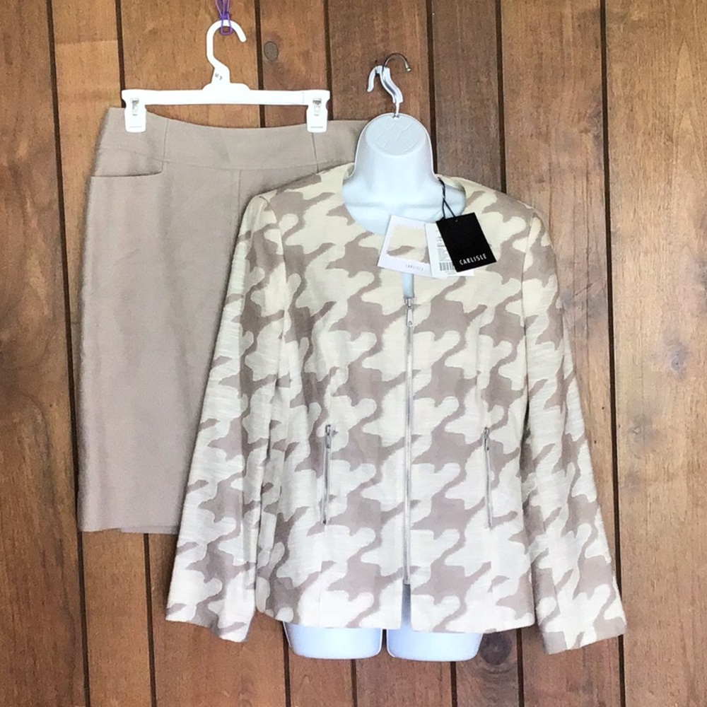 Carlisle skirt suit set, houndstooth, zip up blazer, pencil skirt, beige. nwt